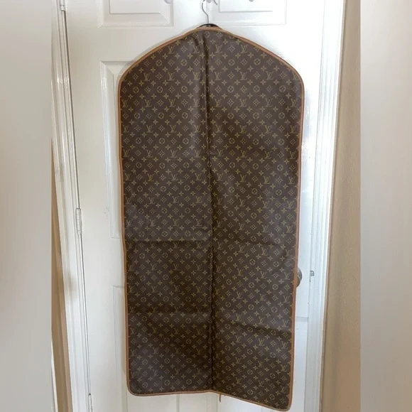 Vintage Louis Vuitton French Paper Tag Garment Bag. 2​​​​​​​​​​​​